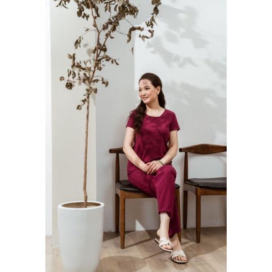 Bộ mặc nhà áo cộc tay quần dài Winny 22140 Giá 579.000đ