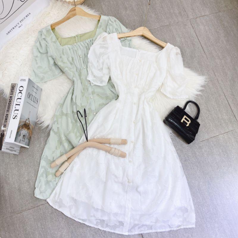 Đầm xếp ly ngực phối cúc ngọc