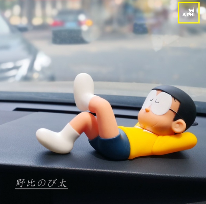 Mô hình Nobita nằm ngủ siêu to khổng lồ dài 19cm trang trí ô tô để bàn