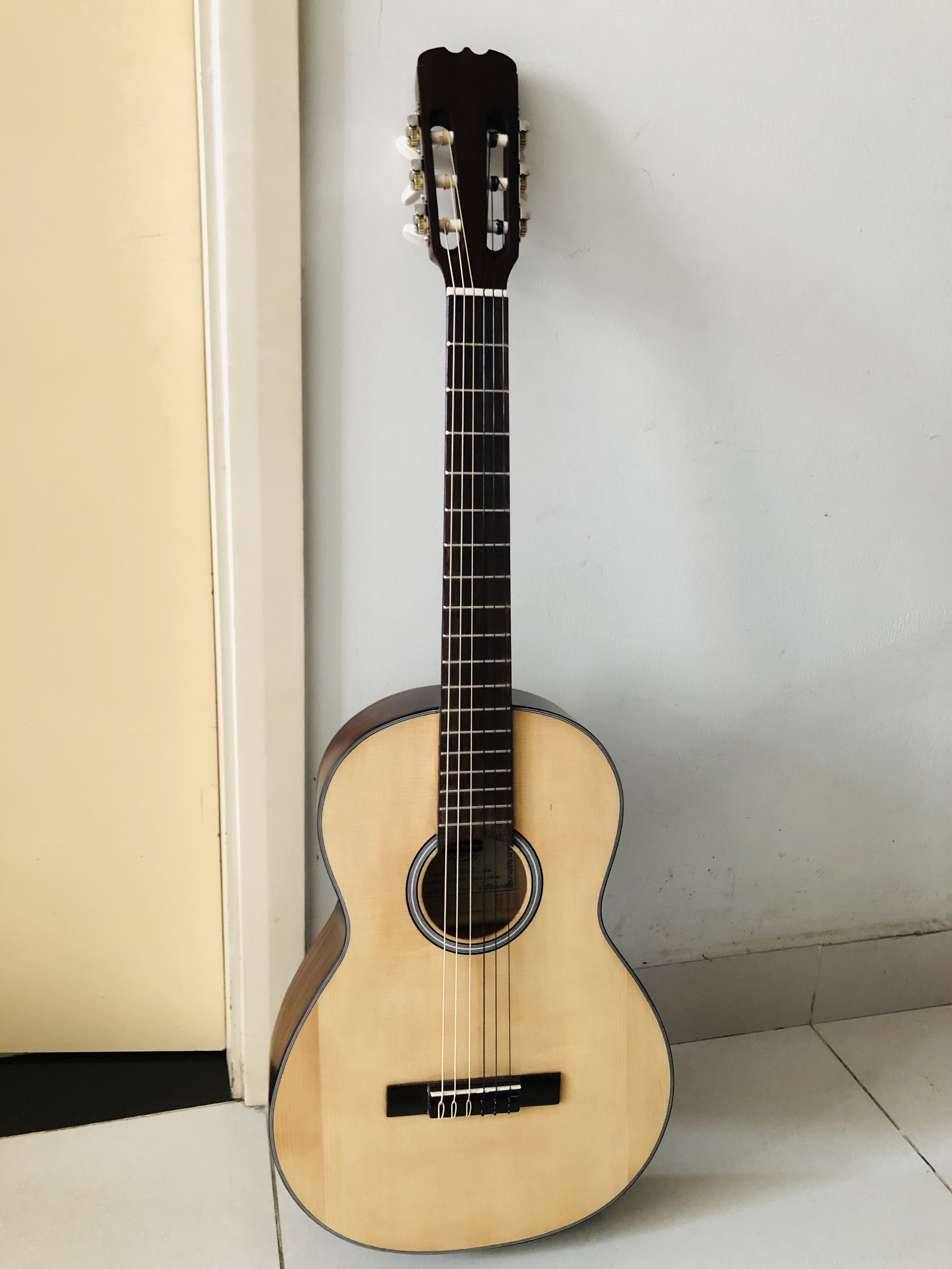 Đàn guitar classic mini DVE70C size 3/4 đàn ghita dành cho trẻ em + Tặng giá trình, Bao da phụ kiện đàn guitar