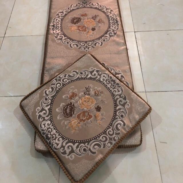 Đệm Ghế Gỗ Hoàng Gia Mang Phong Cách Tây Âu Cao Cấp