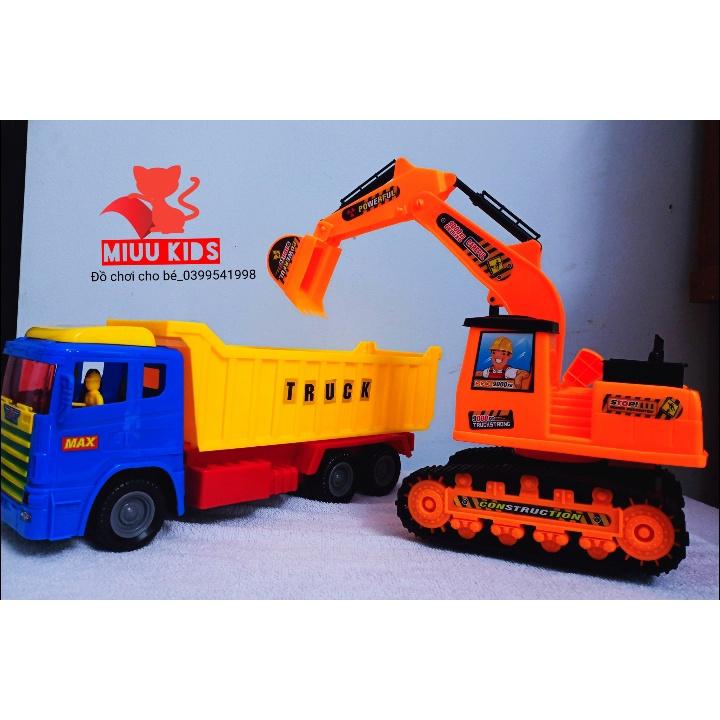 Mô Hình Đồ Chơi Xe Công Trình Múc Xích Hàng Việt Nam