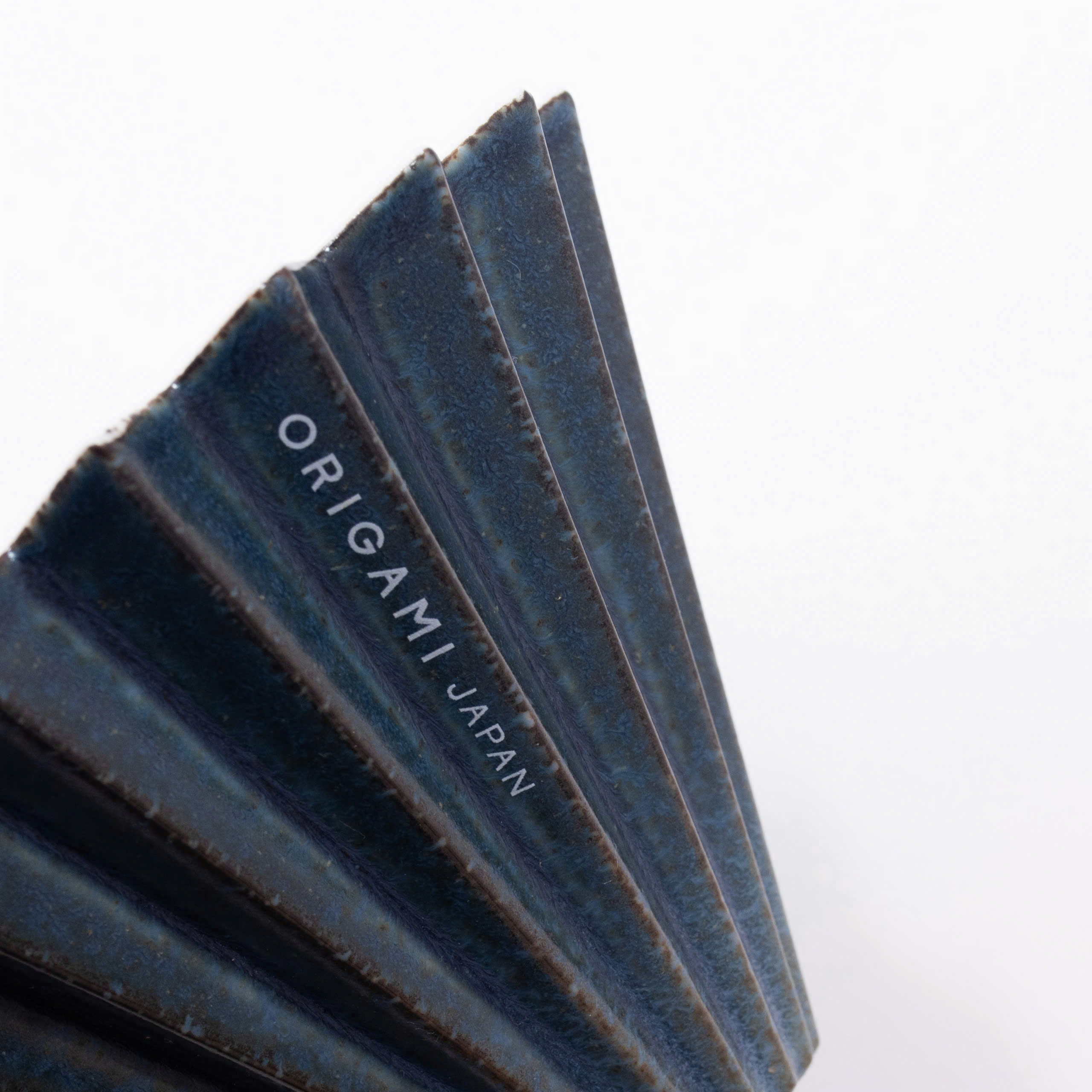 Phễu sứ V60 01 Origami Dripper S EC limited color Sukumo