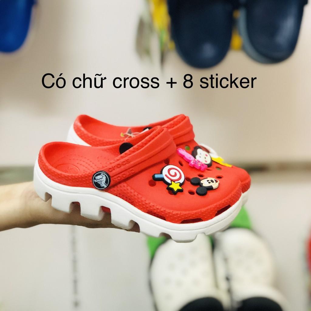 (Dép cá sấu+4sticker+Sẵn) Dép sục trẻ em đỏ đế trắng tặng 4 sticker ngẫu nhiên