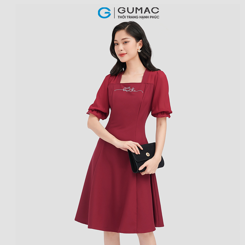 Đầm xòe nhẹ GUMAC LD0912 thêu just breathe nhẹ nhàng