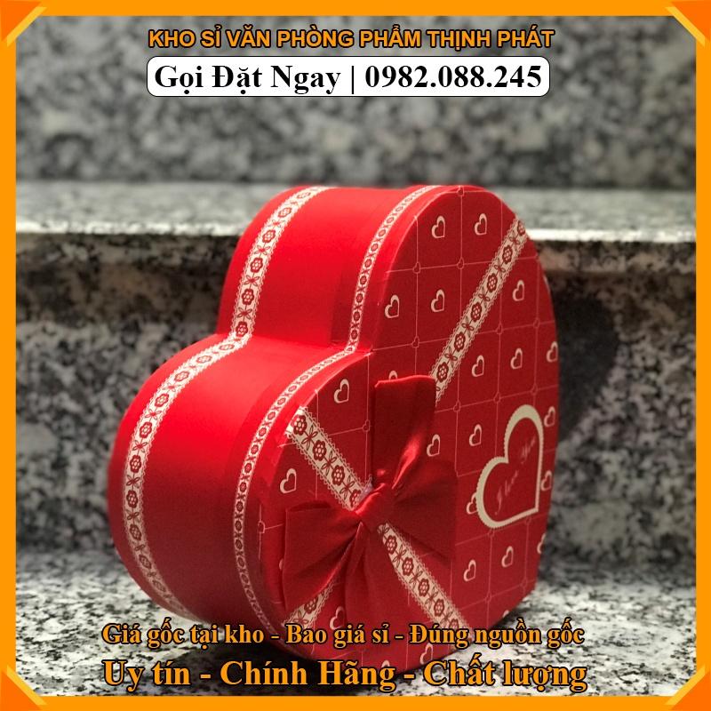Hộp hình trái tim đính nơ các size