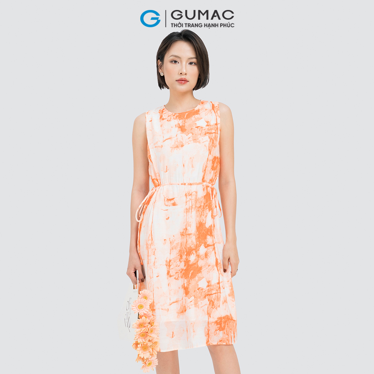 Đầm suông dây rút eo GUMAC DD04046