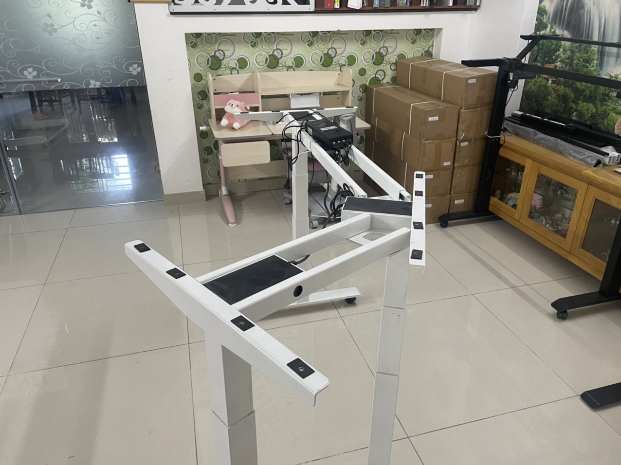 Bàn Làm Việc Nâng Hạ Thông Minh chữ L MAH-DL 33 - 3 motor 3 phân đoạn