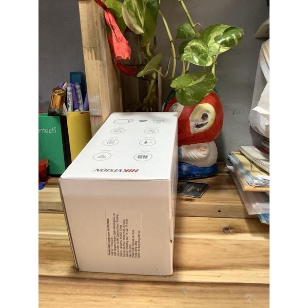 Camera wifi hikvision xoay 4 chiều âm thanh MODEL DS-2CV2Q21FD-IW Hàng chính hãng