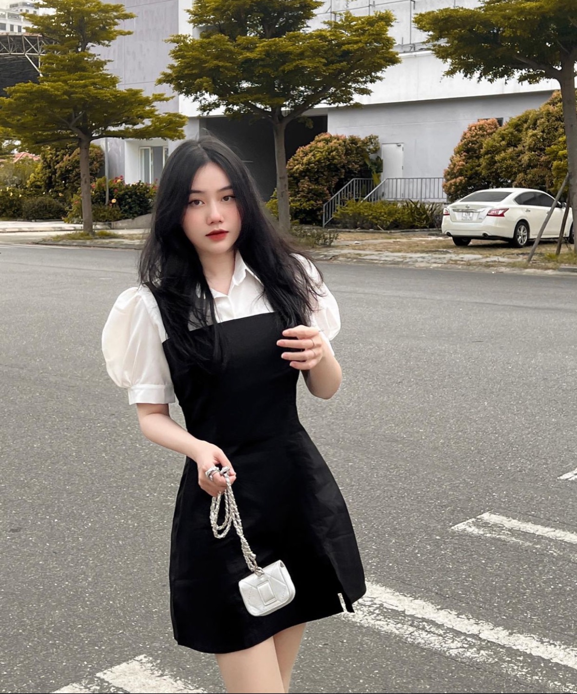 ĐẦM CỔ SƠ MI TAY BỒNG NGẮN