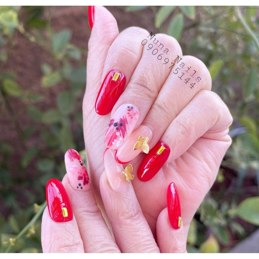 NAILBOX full phụ kiện Móng up thiêt kế móng đỏ chứng tỏ thương anh charm bướm vàng