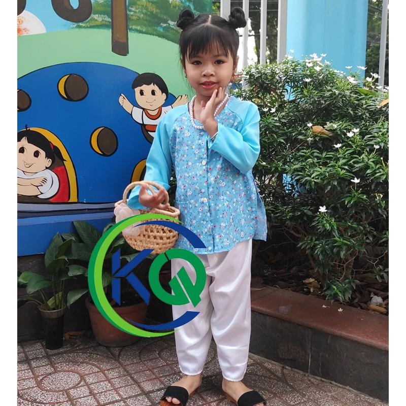 Áo Bà Ba màu Xanh cho bé Gái - Hoạ tiết Hoa Nhí thoáng mát - Không kèm quần