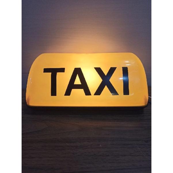 Mào taxi giá rẻ đế nam châm có đèn, hàng công ty tuyển chọn đẹp không tì vết