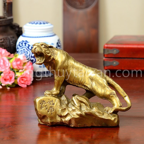Tượng đồng Phong Thủy Ông Hổ cao 10.5cm - kèm bột ngũ vị bao sái tượng.