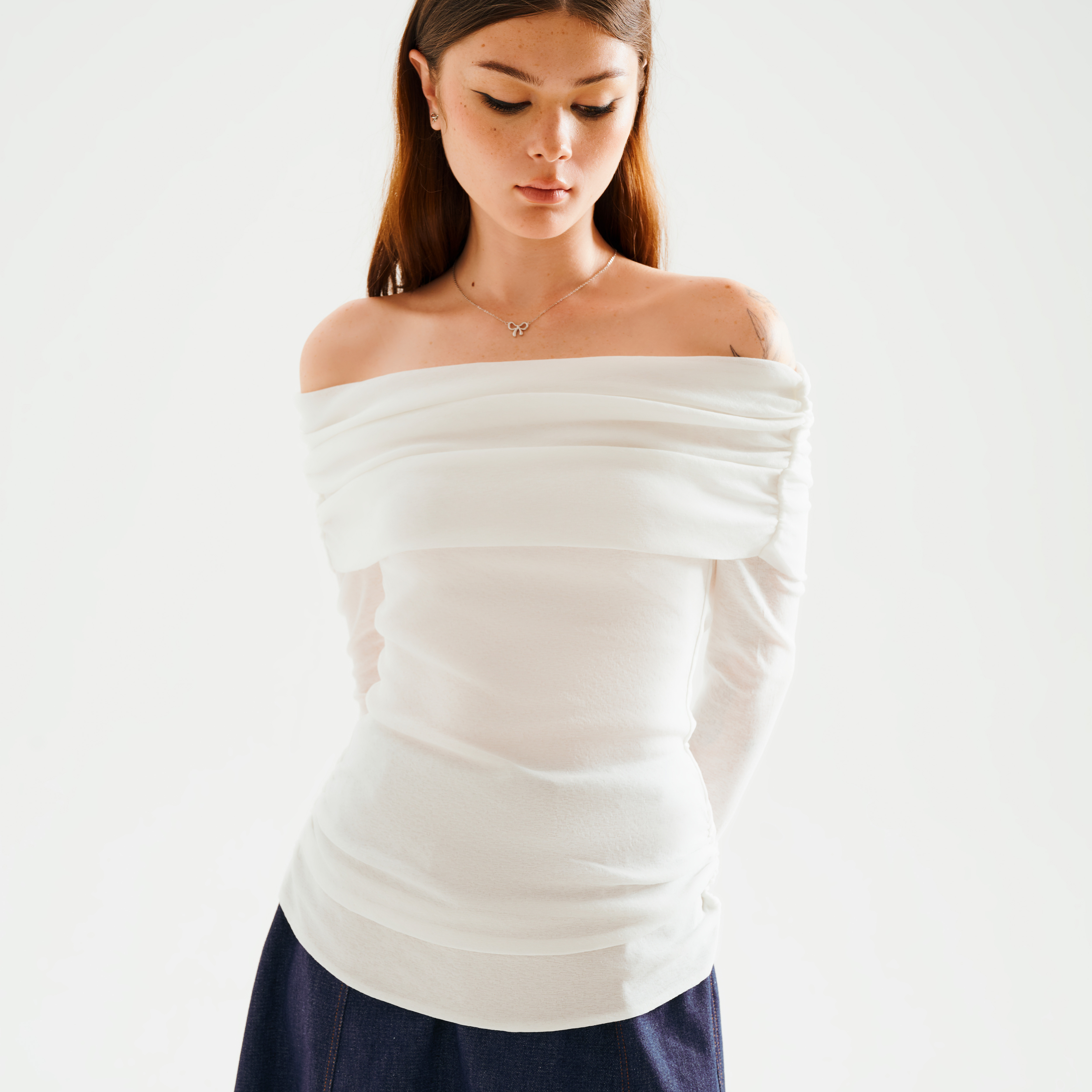 DOTTIE - Áo trễ vai tay dài - Trắng - T0999