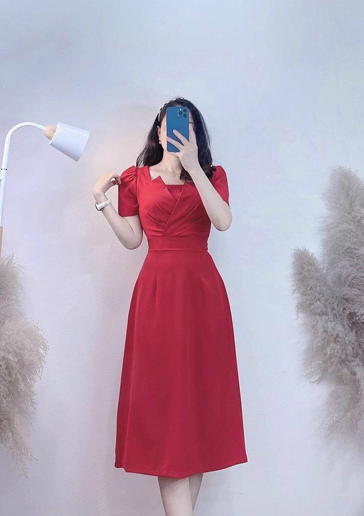 ĐẦM XÒE XẾP LI NGỰC TAY NGẮN 12794
