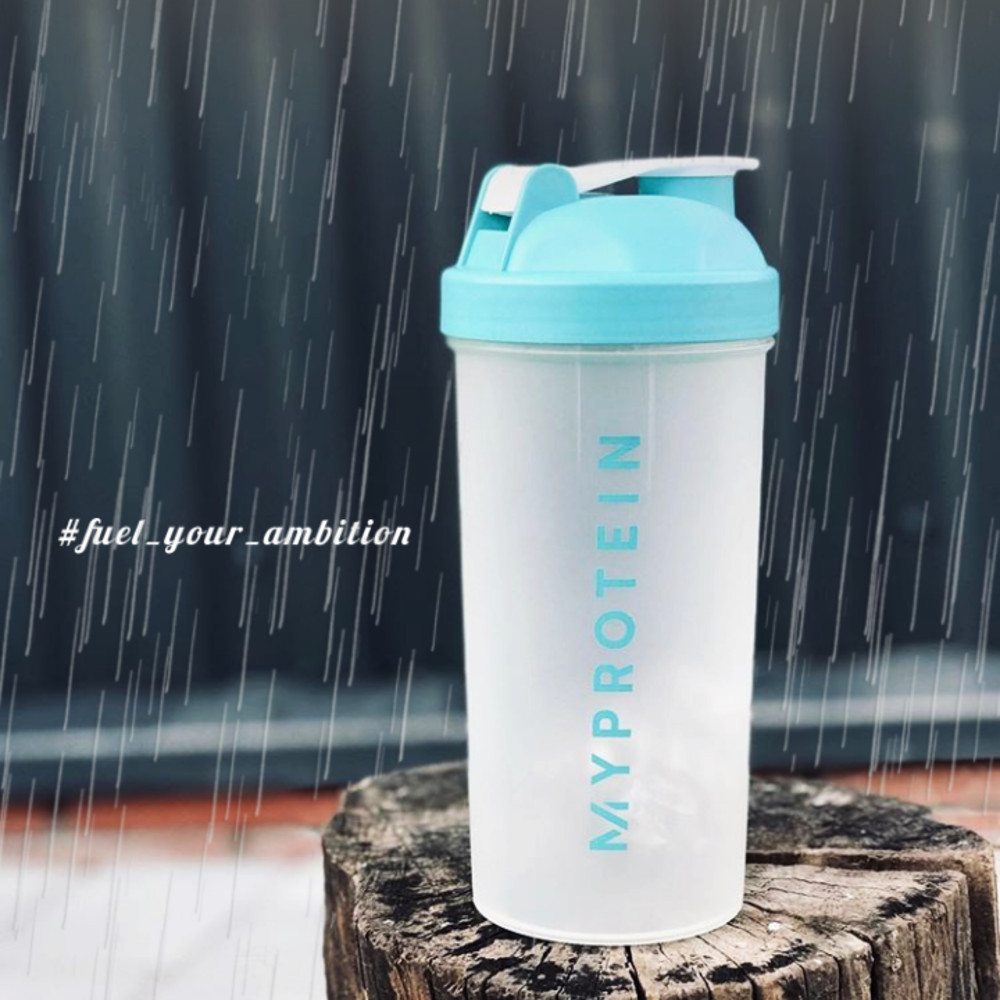 Hình ảnh Bình Lắc Shaker MyProtein 600ml màu trắng trong, bình nước thể thao - bi lắc bằng thép không gỉ, hòa tan bột dễ dàng