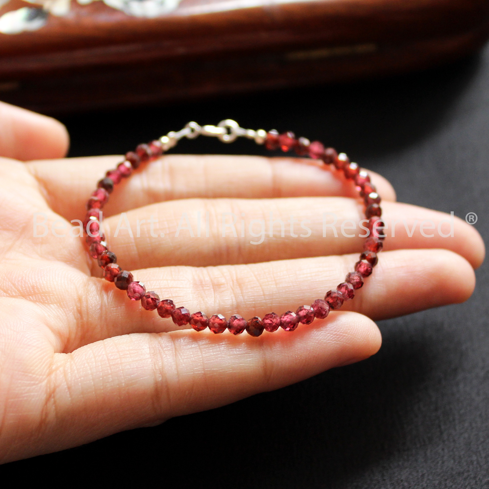 Vòng Tay 3MM Đá Garnet, Ngọc Hồng Lựu Tự Nhiên Màu Đỏ Đậm Giác Cắt, Hoả, Thổ, Lắc, Vòng Tay Phong Thuỷ, Chuỗi Hạt - Bead Art