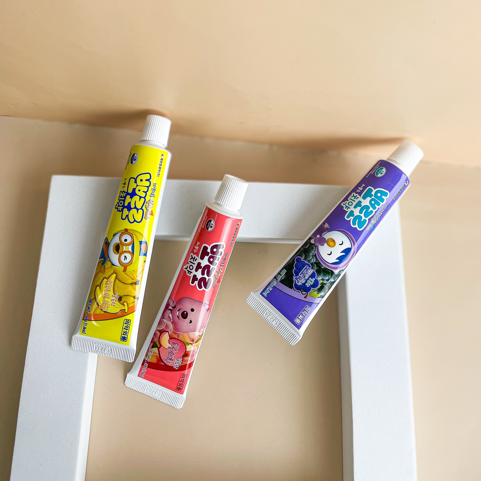 Kem đánh răng Pororo có thể nuốt được cho bé từ 3 tuổi - vị Chuối 50g