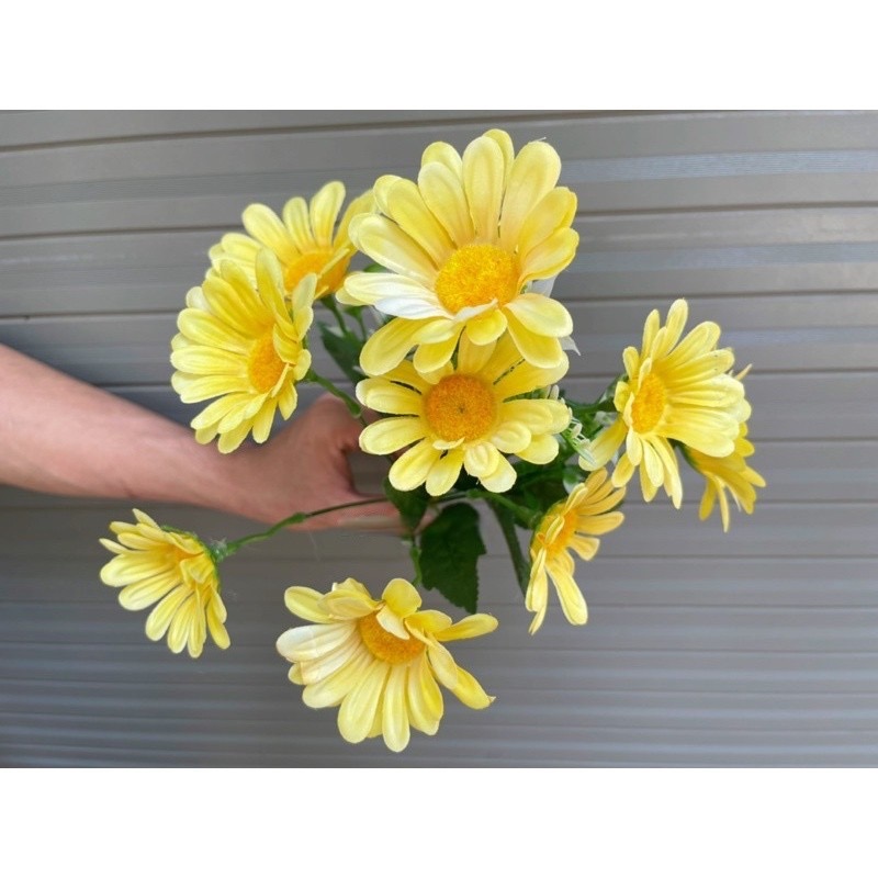 Cụm hoa cúc giả - 1 cụm 9 bông - dài 25cm - Cây giả, hoa lụa Decor trang trí nhà cửa