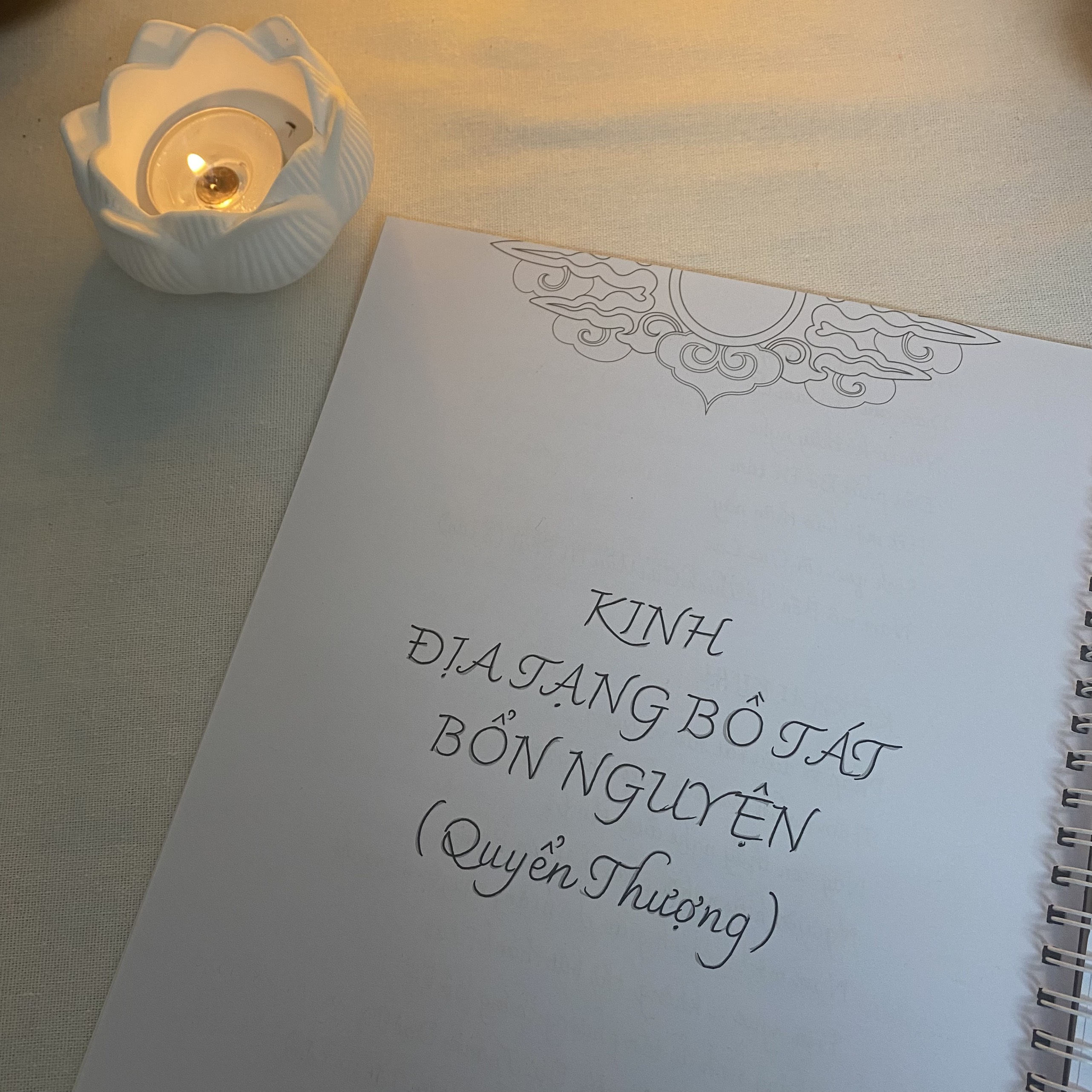 Sổ tay chép kinh Địa Tạng Bồ Tát Bổn Nguyện
