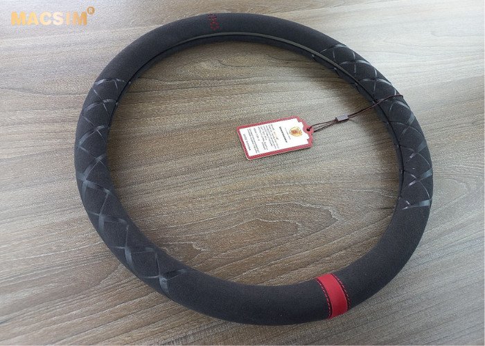 Bọc vô lăng cao cấp Macsim mã 8858 màu đen đỏ