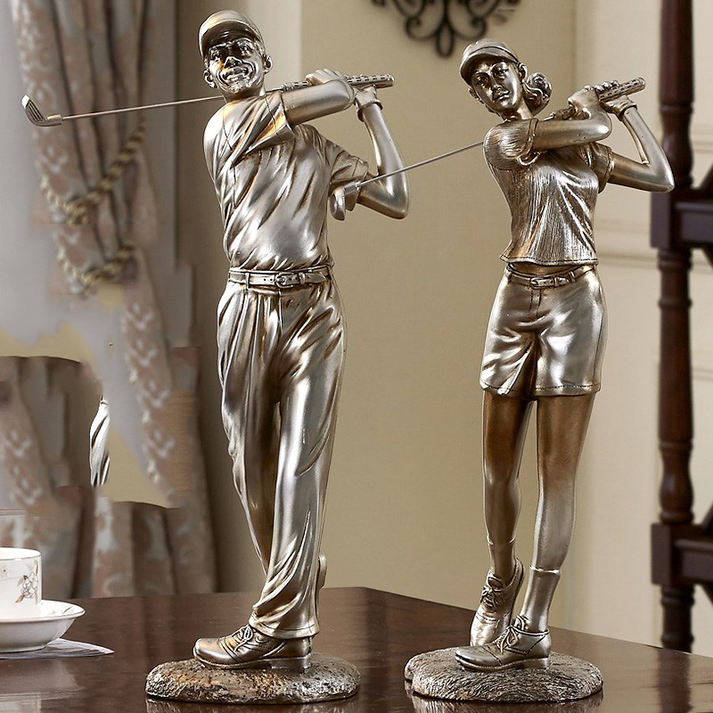 Tượng đánh golf nam nữ cao cấp làm từ vật liệu đá nghiền tổng hợp sơn mạ đồng sang trọng chắc chắn sẽ khiến cho các tín đồ yêu golf trầm trồ