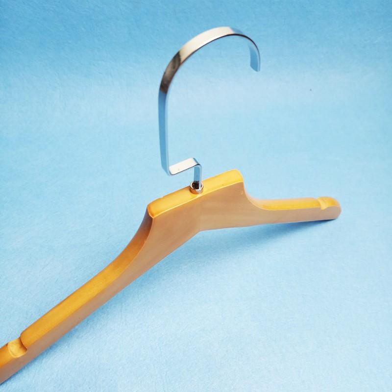 Móc Áo Gỗ Trẻ Em màu vàng vai vuông - Móc gỗ treo quần áo trẻ em màu vàng giá tốt