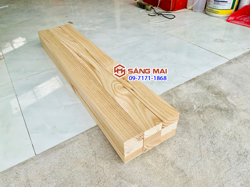 Thanh gỗ thông 4cm x 8cm x dài 120cm + láng mịn 4 mặt