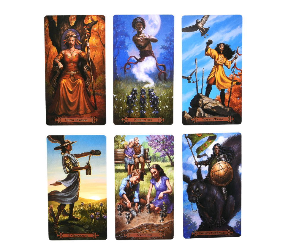 Combo  Bộ Bài Bói Tarot Modern Spellcaster's Tarot New Cao Cấp và Khăn Trải Bàn Tarot