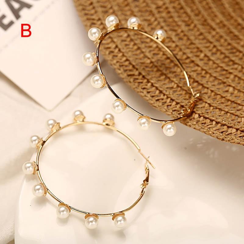 Bông tai tròn đính ngọc trai giả vintage