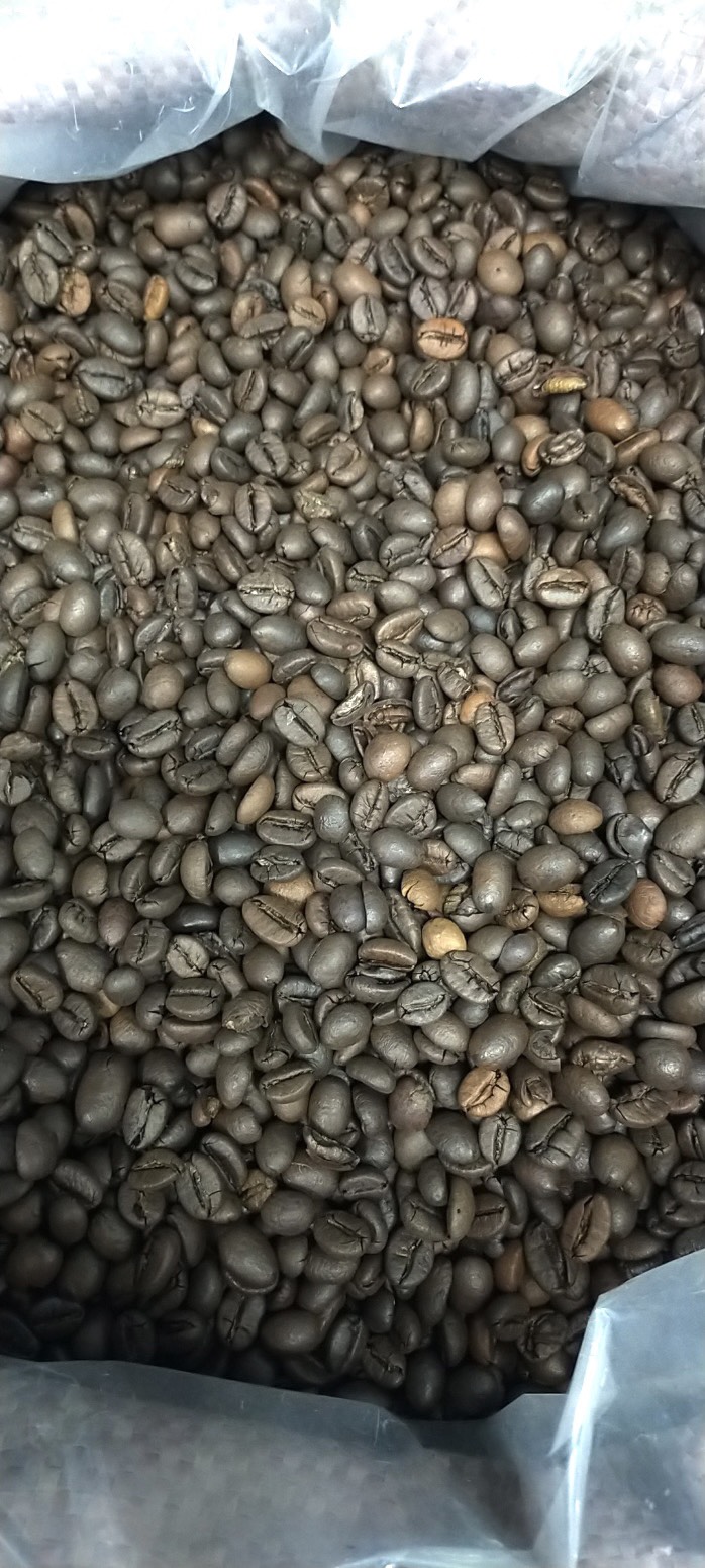 Cà Phê Robusta Hạt Rang Mộc S18 Natural Giá Tốt - ZeMor Coffee