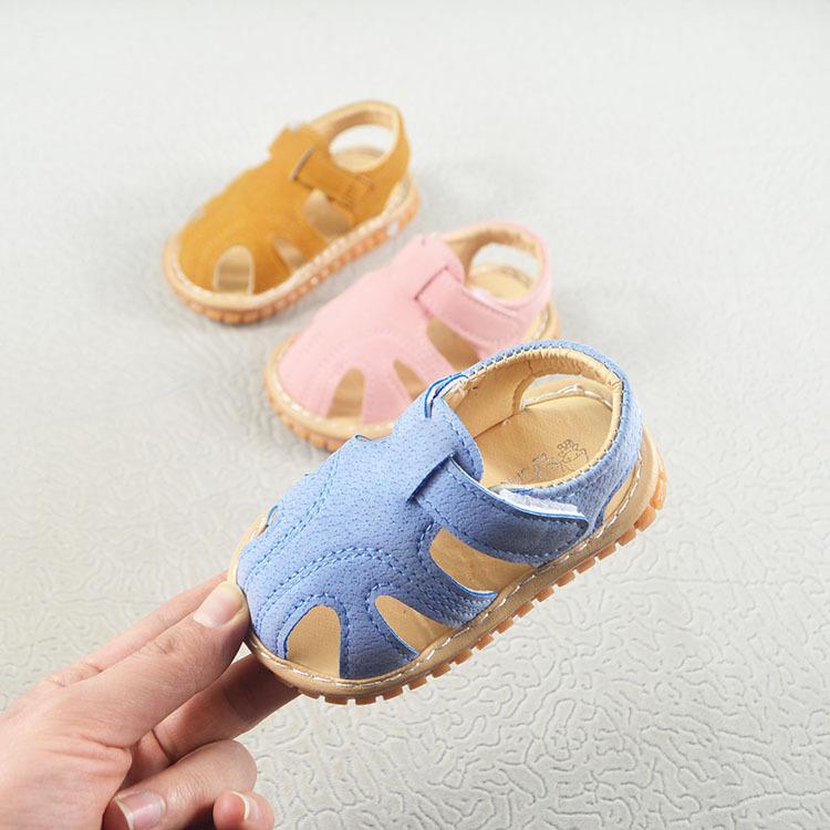 Giày sandal tập đi có kèn cho bé trai, bé gái , chất liệu da cao cấp, thiết kế dễ thương phong cách Hàn Quốc