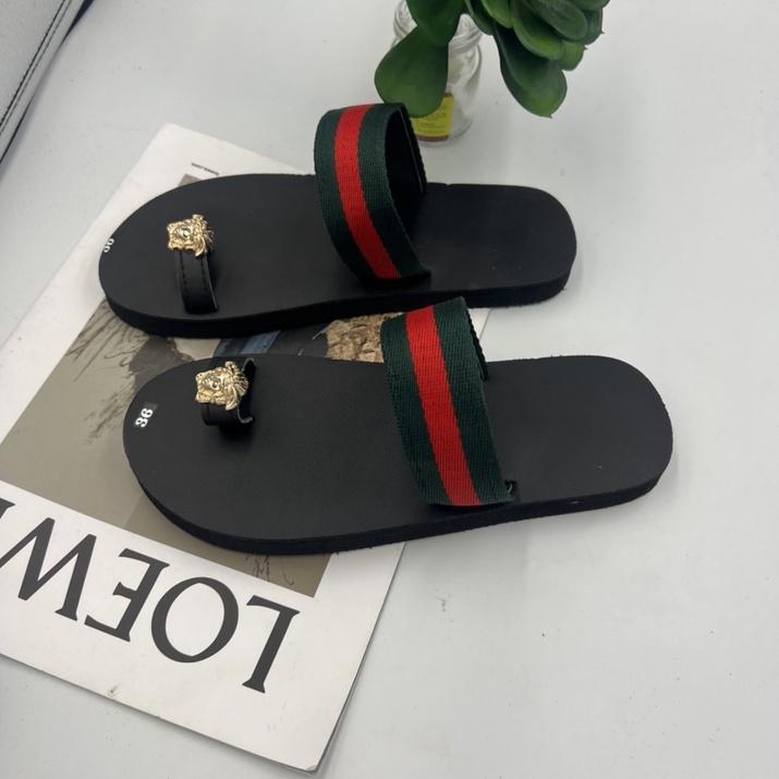 Dép xỏ ngón nữ đế đen quai dù ( sandal đồng nai )