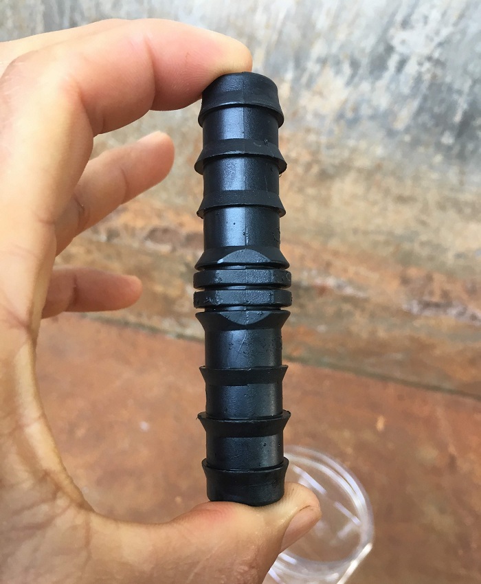 30 đầu nối ống LDPE phi 16mm