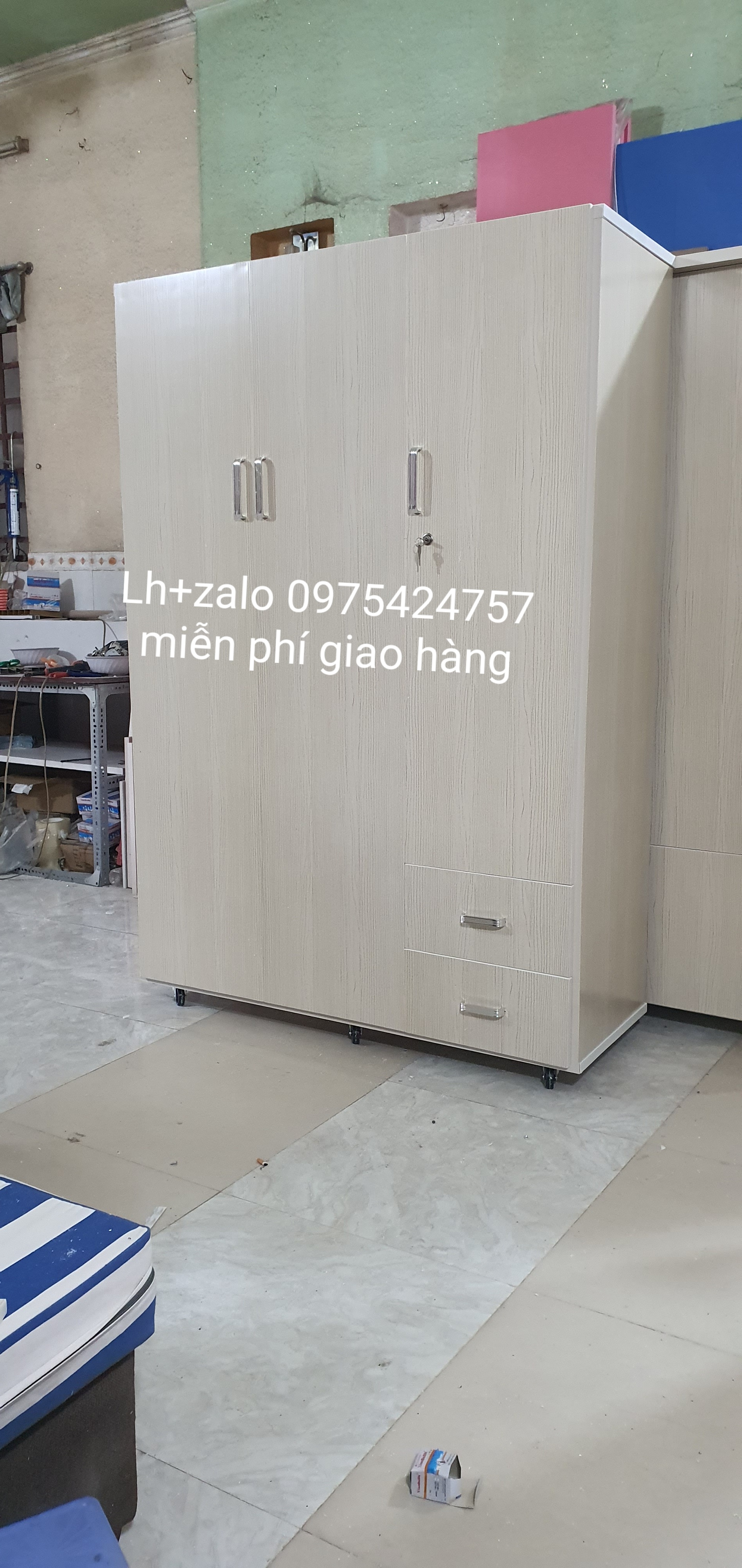 Tủ nhựa đài loan 3 cánh màu gỗ