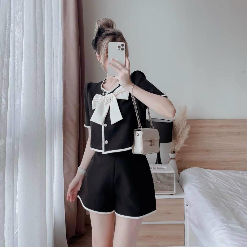 Sét áo viền lửng cài nút kèm nơ và quần sooc ngắn
