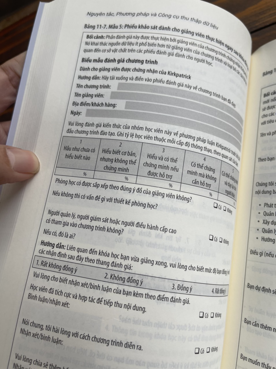 ĐÁNH GIÁ KẾT QUẢ ĐÀO TẠO - James D. Kirkpatrick và Wendy Kayser Kirkpatrick - Lê Hồng Vân dịch – PACE Books - NXB Tổng Hợp