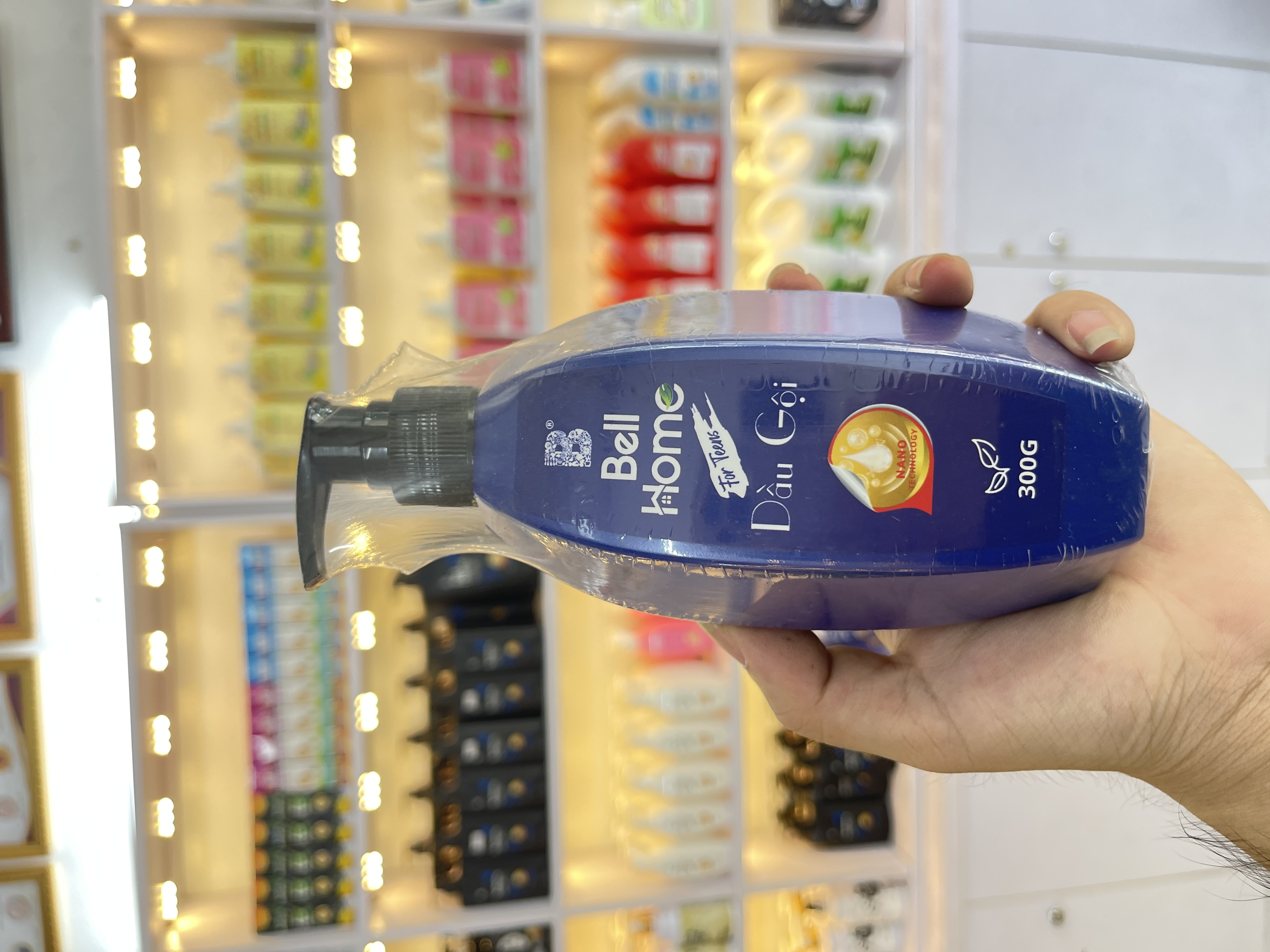 Dầu Gội Gia Đình Công Nghệ Sinh Học Bell Home 300ML