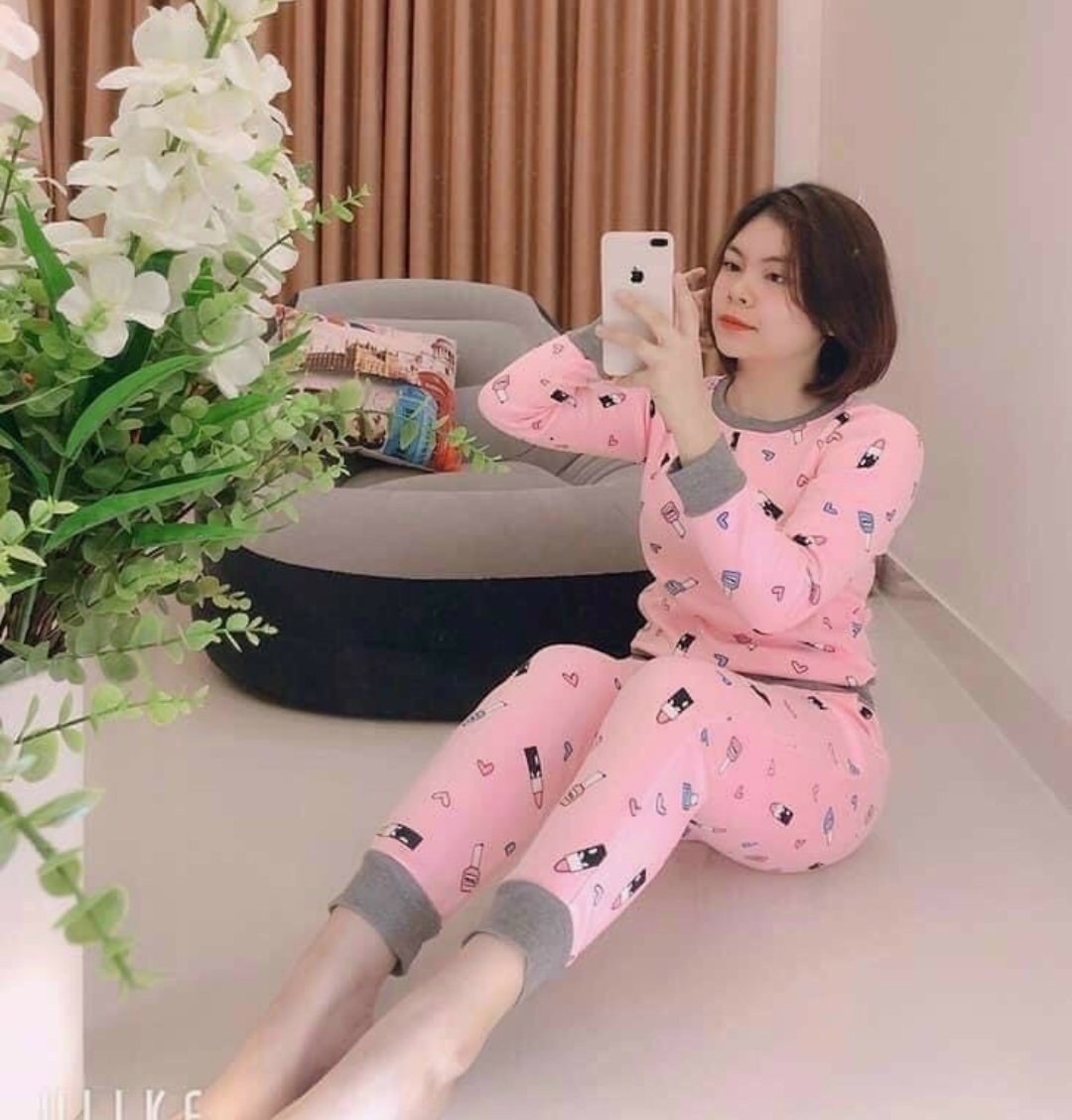 Bộ Quần Áo Nỉ Freesize Giao mầu ngẫu nhiên