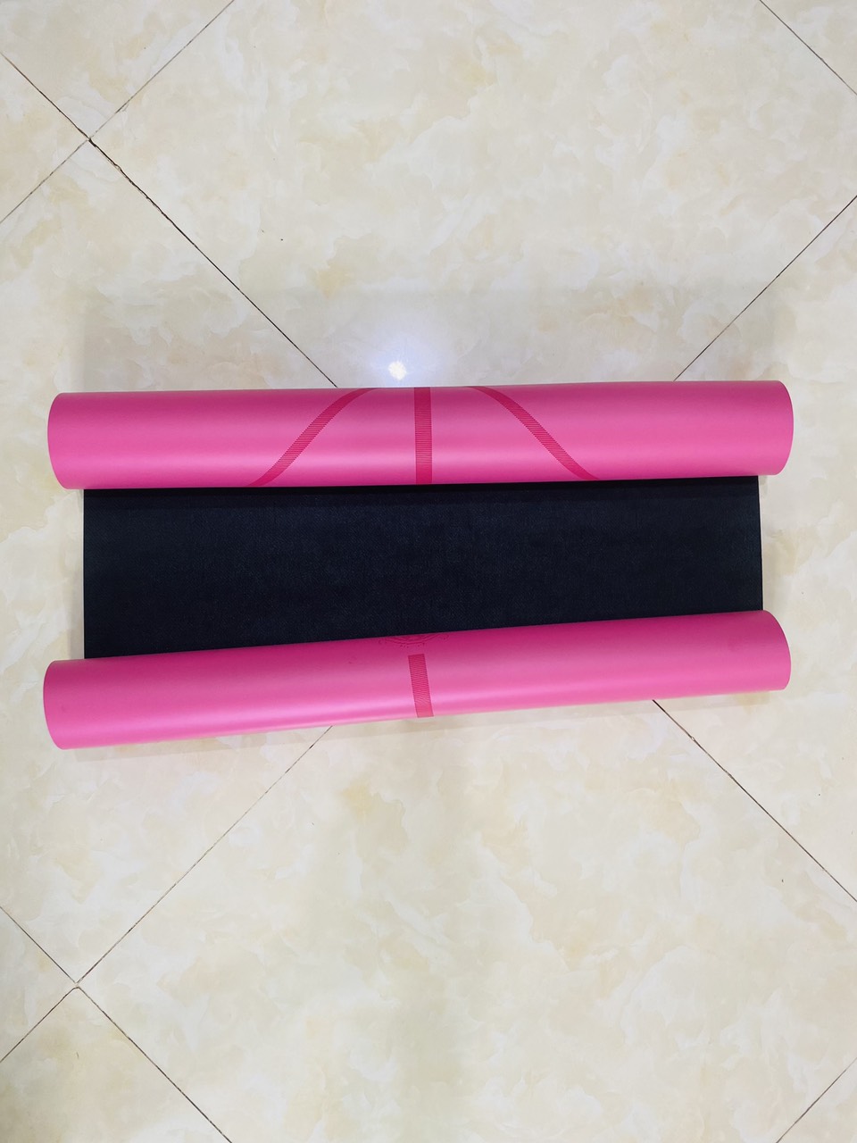 Thảm Tập Yoga Định Tuyến KT( 183 x 68 )cm Chất Liệu Cao Su Non 2 Lớp Chống Trơn Trượt Không Mùi Không Gây Kích Ứng Da