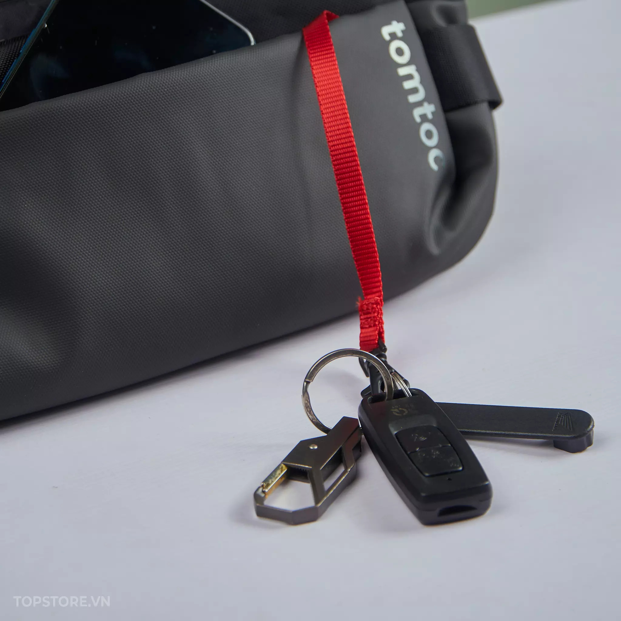 Túi Đeo Chéo TomToc (USA) Lightweight Codura Sling Bag Black ( H02-A04D)