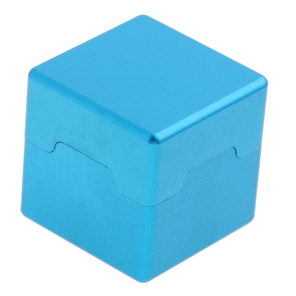 2Pieces Magnetic Billiards Pool Cue Chalk Holder for Pool/Billiards Cue Stick Accessories- Size 30x30x30mm