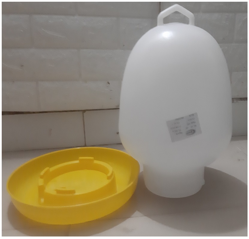 10 Bình Đựng Nước Cho Gia Cầm  Dung Tích: 8L