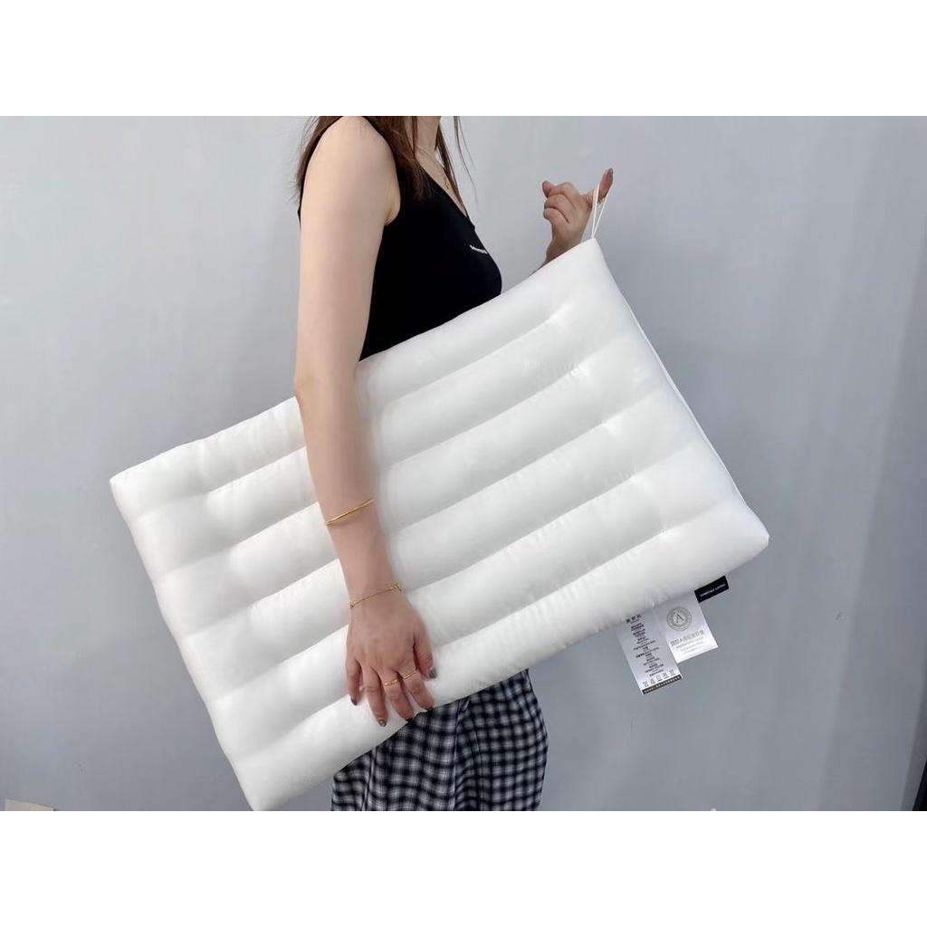 Gối lụa tim cao cấp