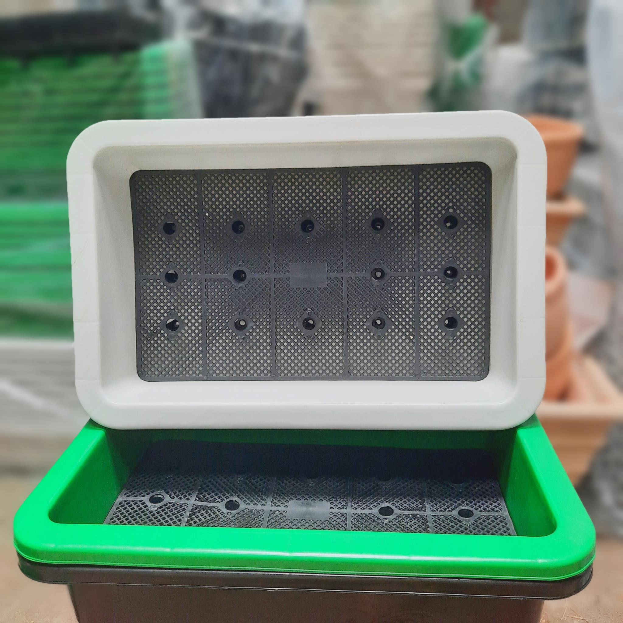 Khay trồng rau chữ nhật M 65*43*18 màu ĐEN