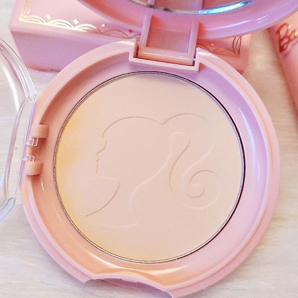 [Phiên bản giới hạn] Phấn phủ dạng nén Eglips Blur Powder Pact - Eglips x Barbie Limited Edition 9g