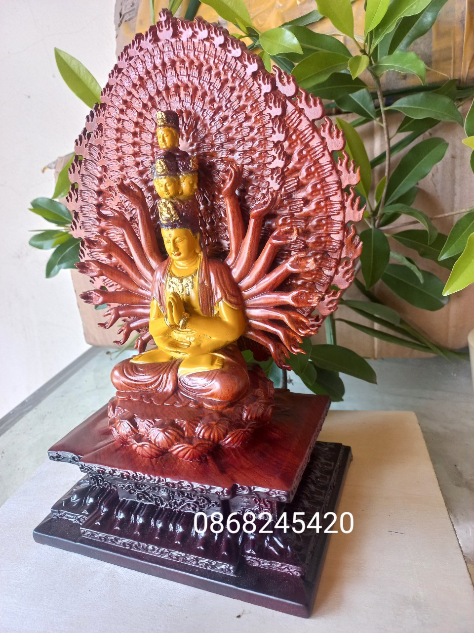 Tượng phật thiên thủ thiên nhãn bằng gỗ hương đá sơn pu giả cổ kt 30×20×15cm