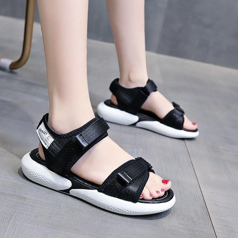 (XẢ XẢ XẢ)Giày sandal học xinh 3 quay ngang