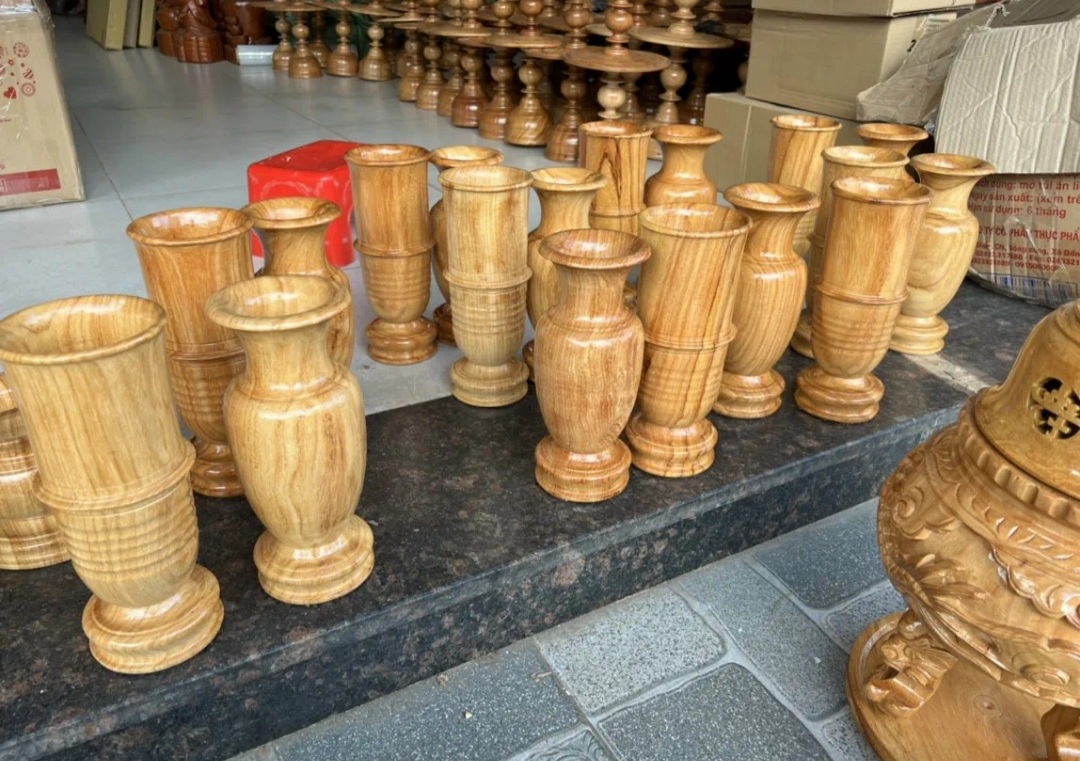 Bình cắm hoa gỗ gõ nguyên khối cao 25 cm